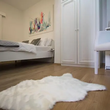 Luxury Near The Apartment Makarska
