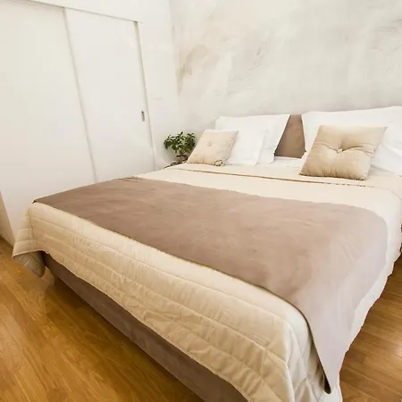 Luxury Near The Apartment *
